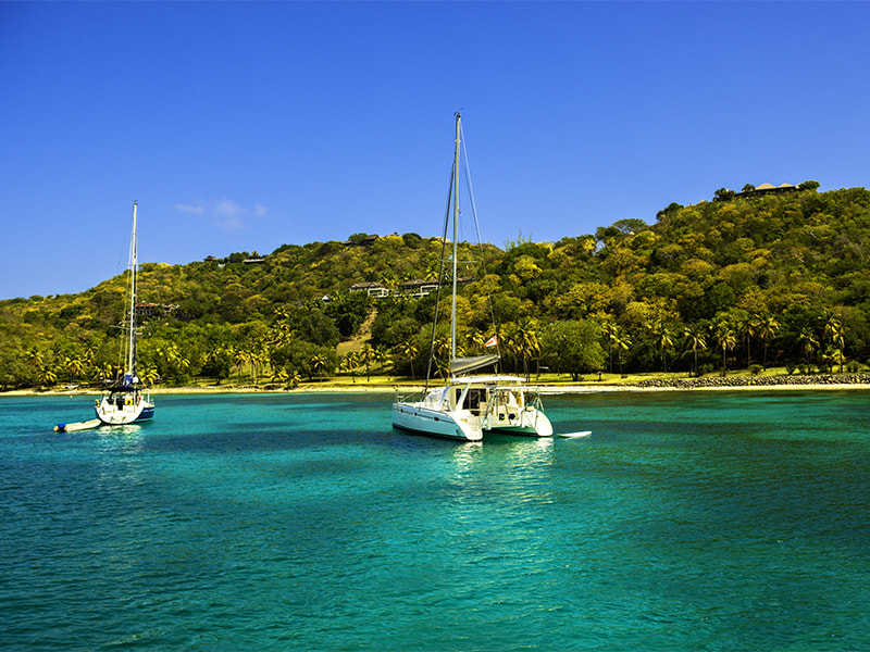 catamarano ai caraibi